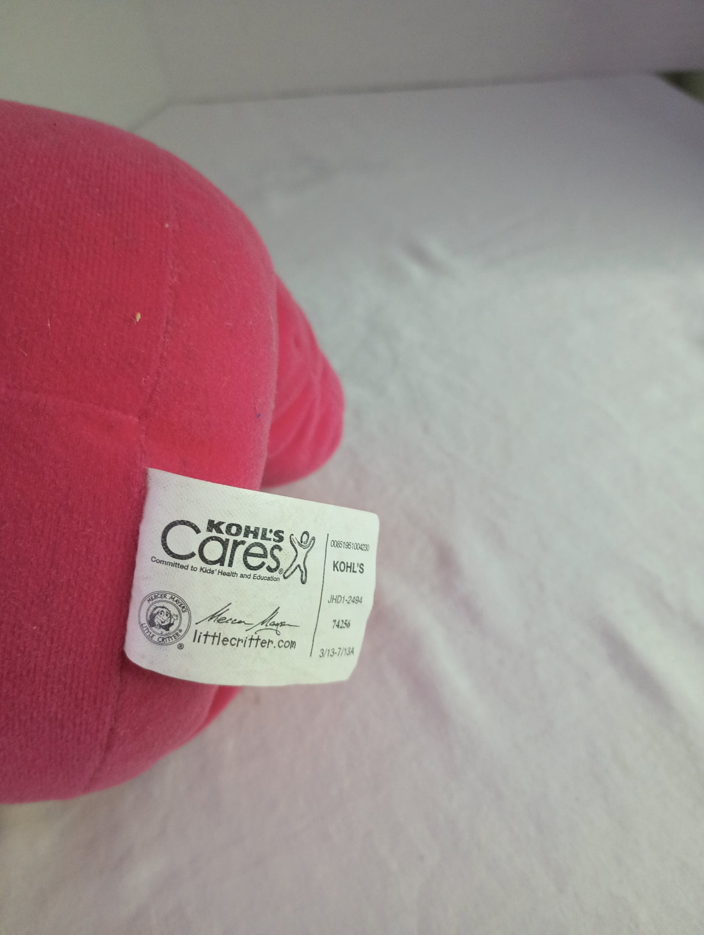 LITTLE CRITTER By Kohls Sister Plush