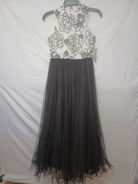 SPEECHLESS Girls Ivory/Black Sleeveless Party Dress with glitter and lace Size 16