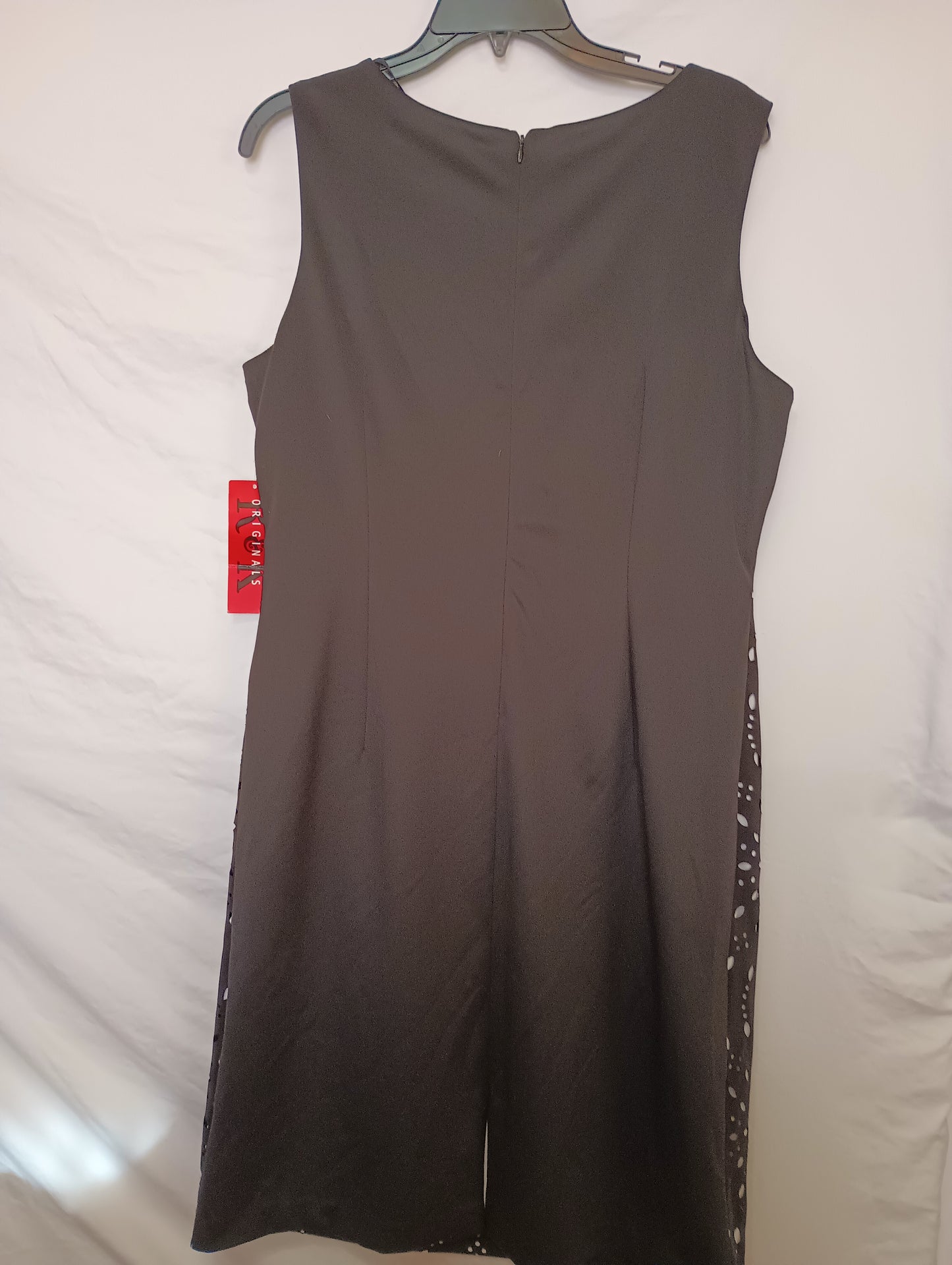 R & K ORIGINALS Women's Black/White Sleeveless Dress Size 16