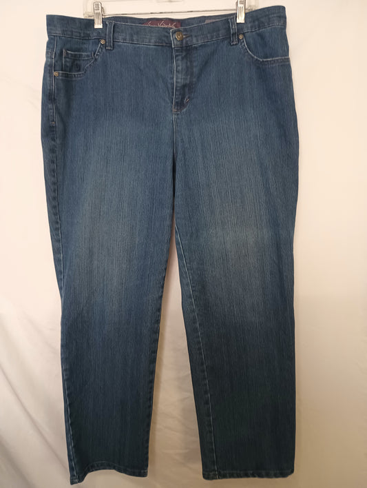 GLORIA VANDERBILT Amanda Women's Jeans Size 16W Short Blue