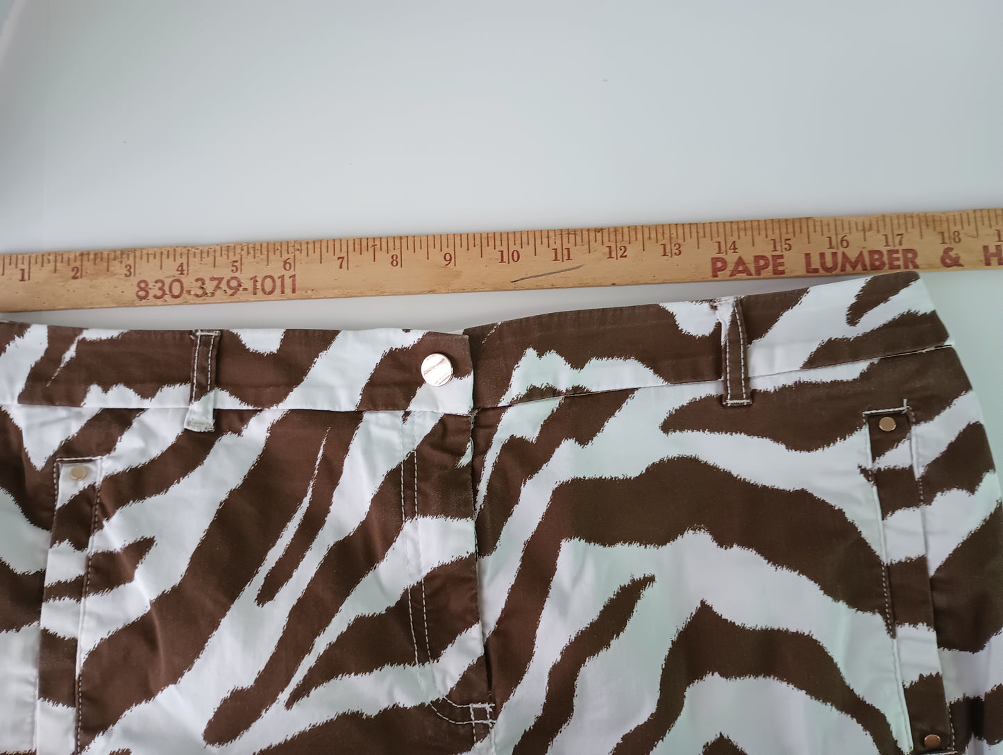 CHICOS Brown Zebra Print Crop Pants Size 2