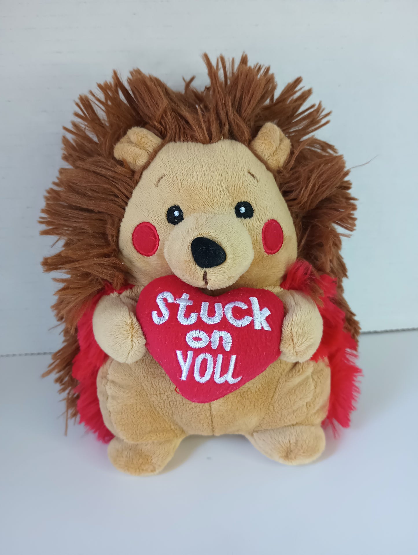 AMERICAN GREETINGS Porcupine wtih Red Heart Stuck on You Plush 7"