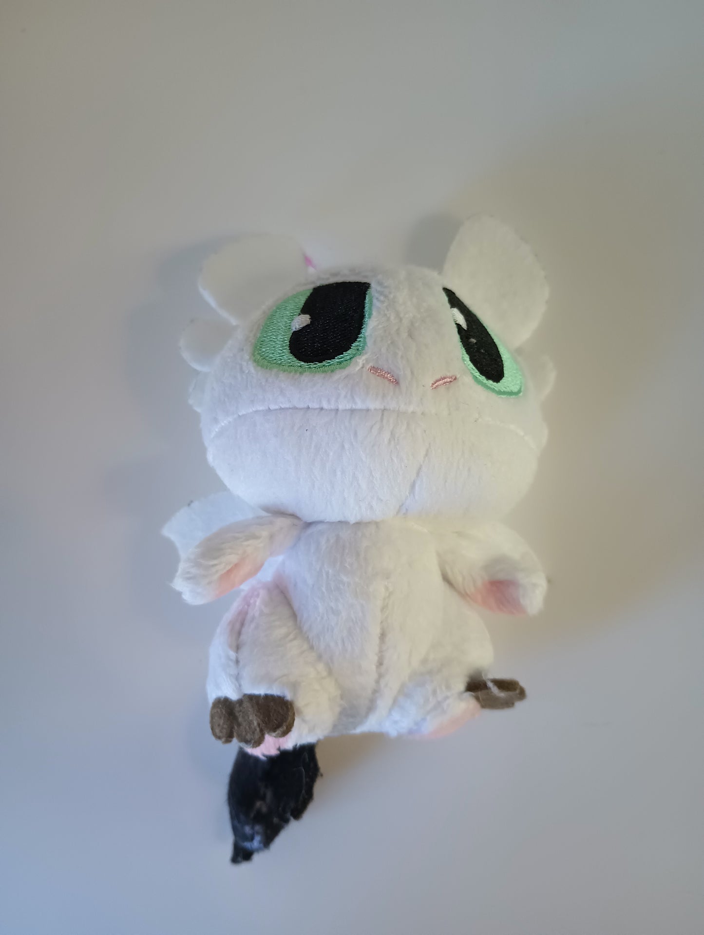 How to Train your Dragon The Hidden World Light Fury Plush White 3"