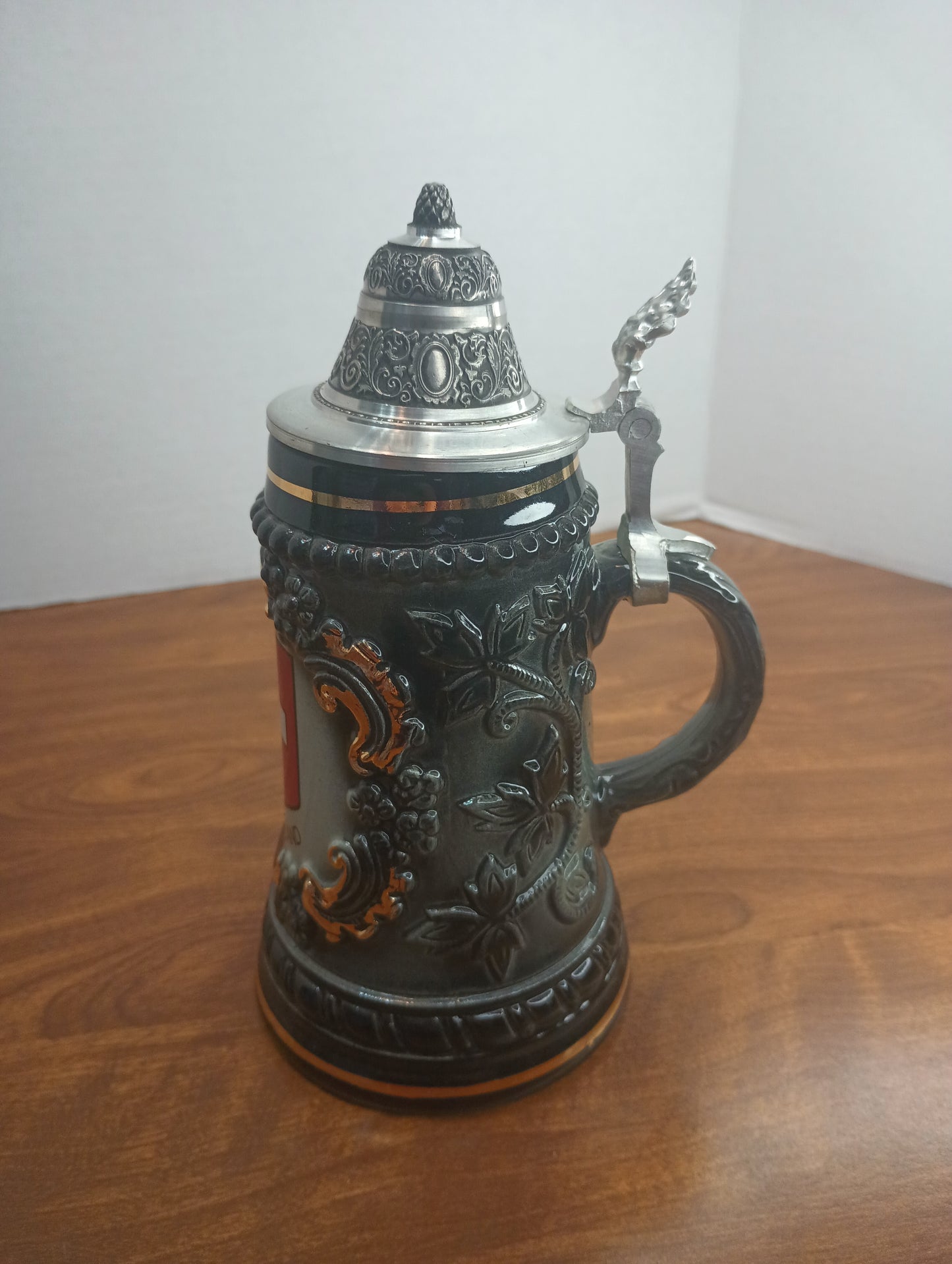 Vintage Handmade Original King Switzerland Beer Stein 8"