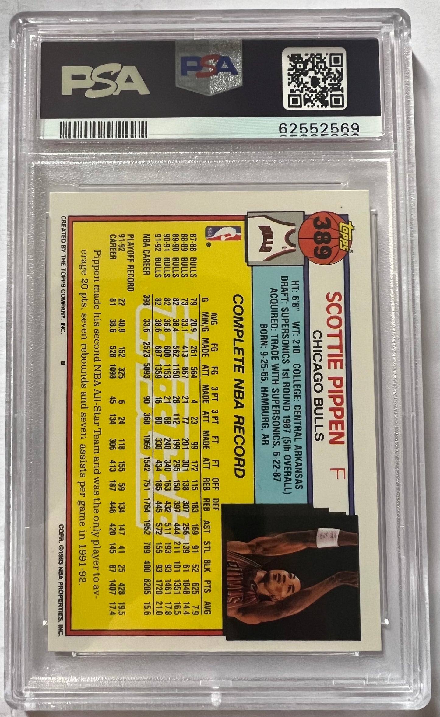 Scottie Pippen Chicago Bulls #389 - 1992 Topps Gold PSA 9