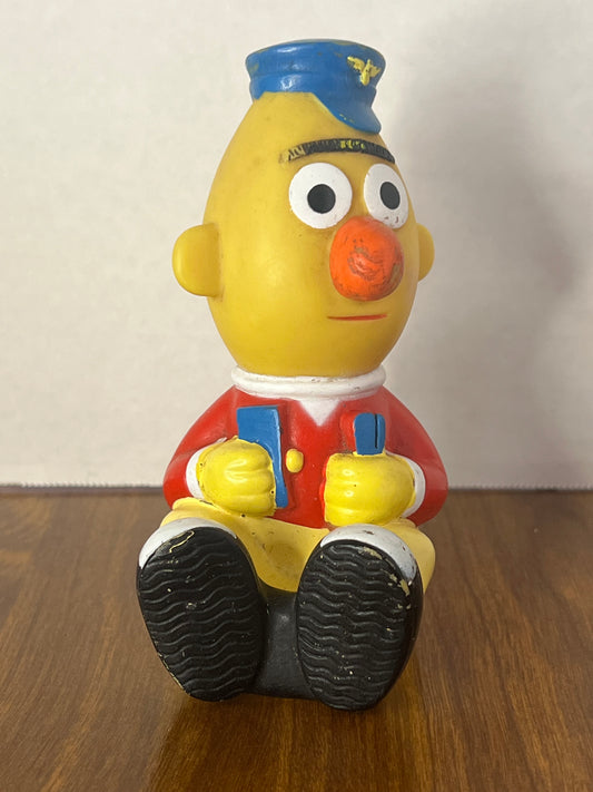 Sesame Street Big Bird's Wind Up Train Bert - 1989 Muppet, Inc.