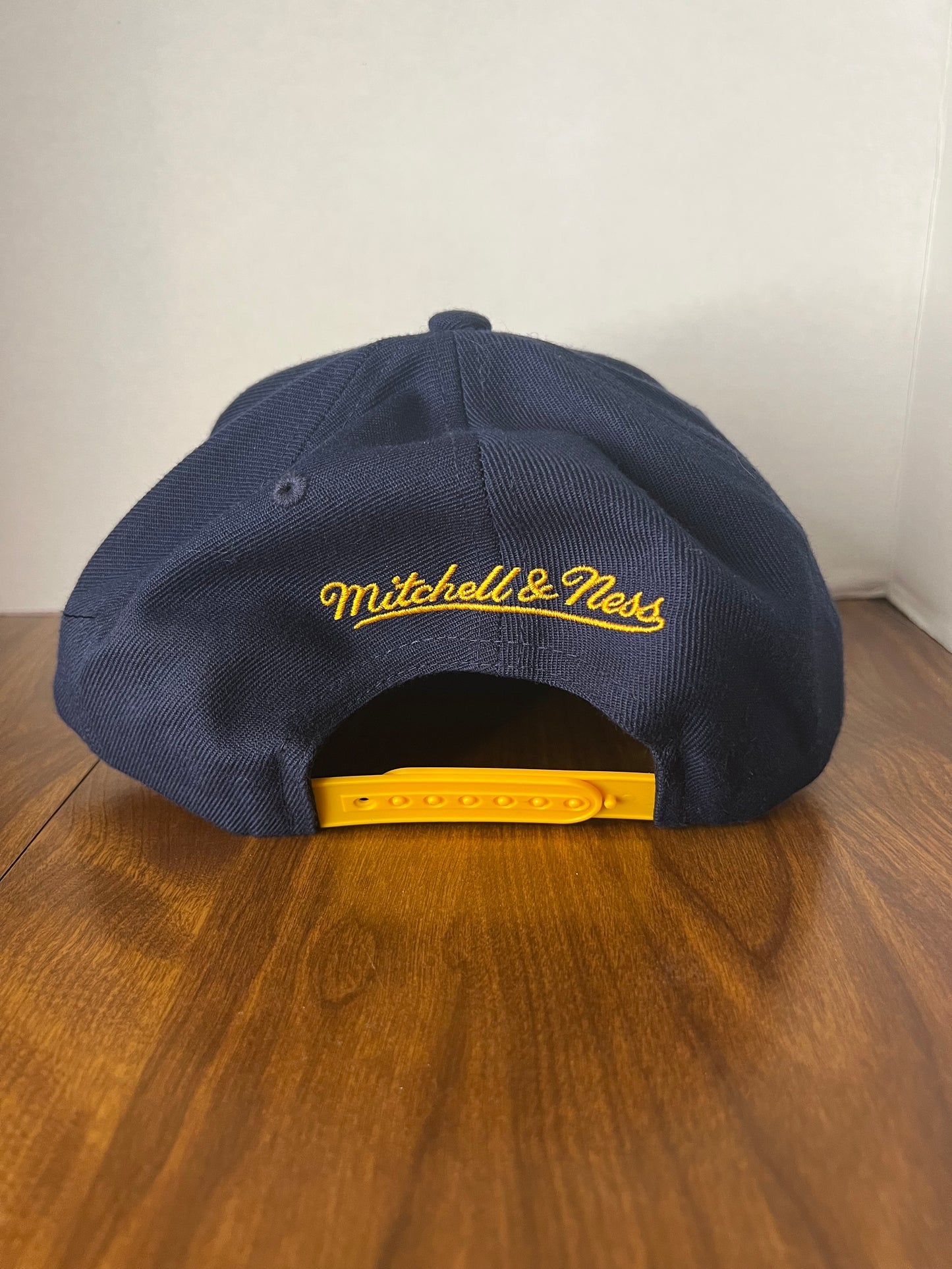 Golden State Warriors Navy Yellow Baseball Cap Snapback - Mitchell & Ness