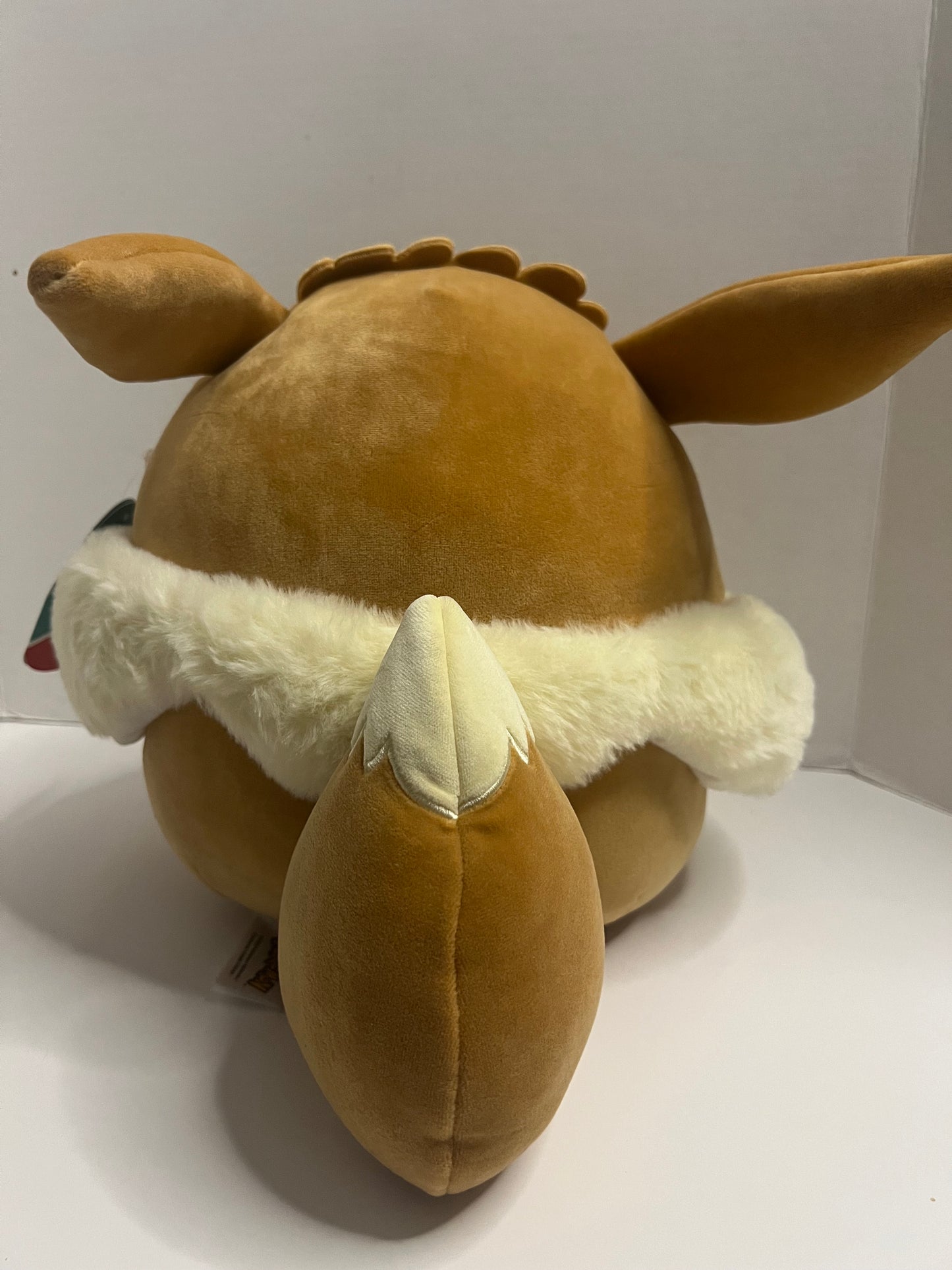 Squishmallows Pokémon Eevee 10-Inch - 2025 Kelly Toy